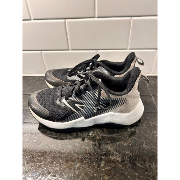 New Balance Kids Rave Run V2 Sneakers Shoes PKRAVBW2 Performance Black White 1 - Picture 5 of 11